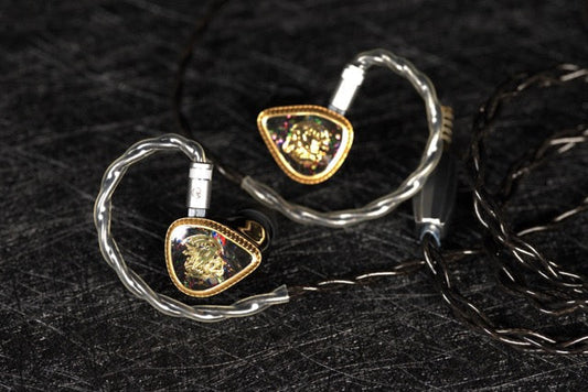 Review of Ear Monitors: As Steady as the Earth – The Ultra Flagship Ear Monitor Nostalgia Audio Pendragon